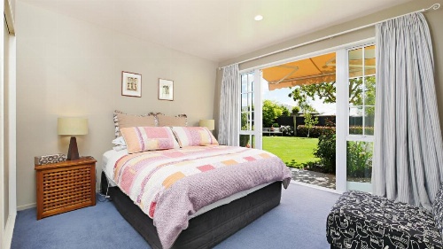 Olive House Bed and Breakfast image 11